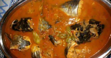 Soupe de Machoiron Piquante : Recette Africaine Facile et Pleine de Saveurs