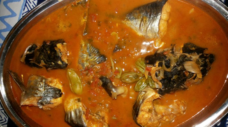 Soupe de Machoiron Piquante : Recette Africaine Facile et Pleine de Saveurs