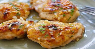 Le délicieux Poulet moutarde. Le poulet au moutarde avec son goût top. Essayez-en chez vous.