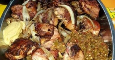 Comment faire du bon choukouya de poulet à la poêle. Du bon choukouya de poulet à la poêle pour un barbecue.