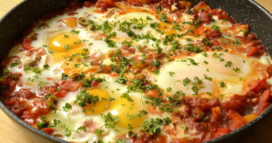 une autre façon de préparer votre pomme de terre pour un repas bon marché ou un dîner cuit à la poêle en moins de 10min