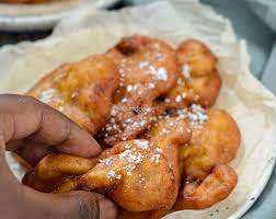 Découvrez la délicieuse recette du Talé Talé du Bénin - Un délice croustillant à savourer