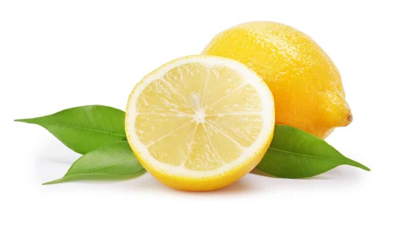 Le citron est bien plus qu'un simple agrume. C'est un aliment qui regorge de bienfaits pour la santé et qui apporte une touche de fraîcheur et de saveur à de nombreux plats.